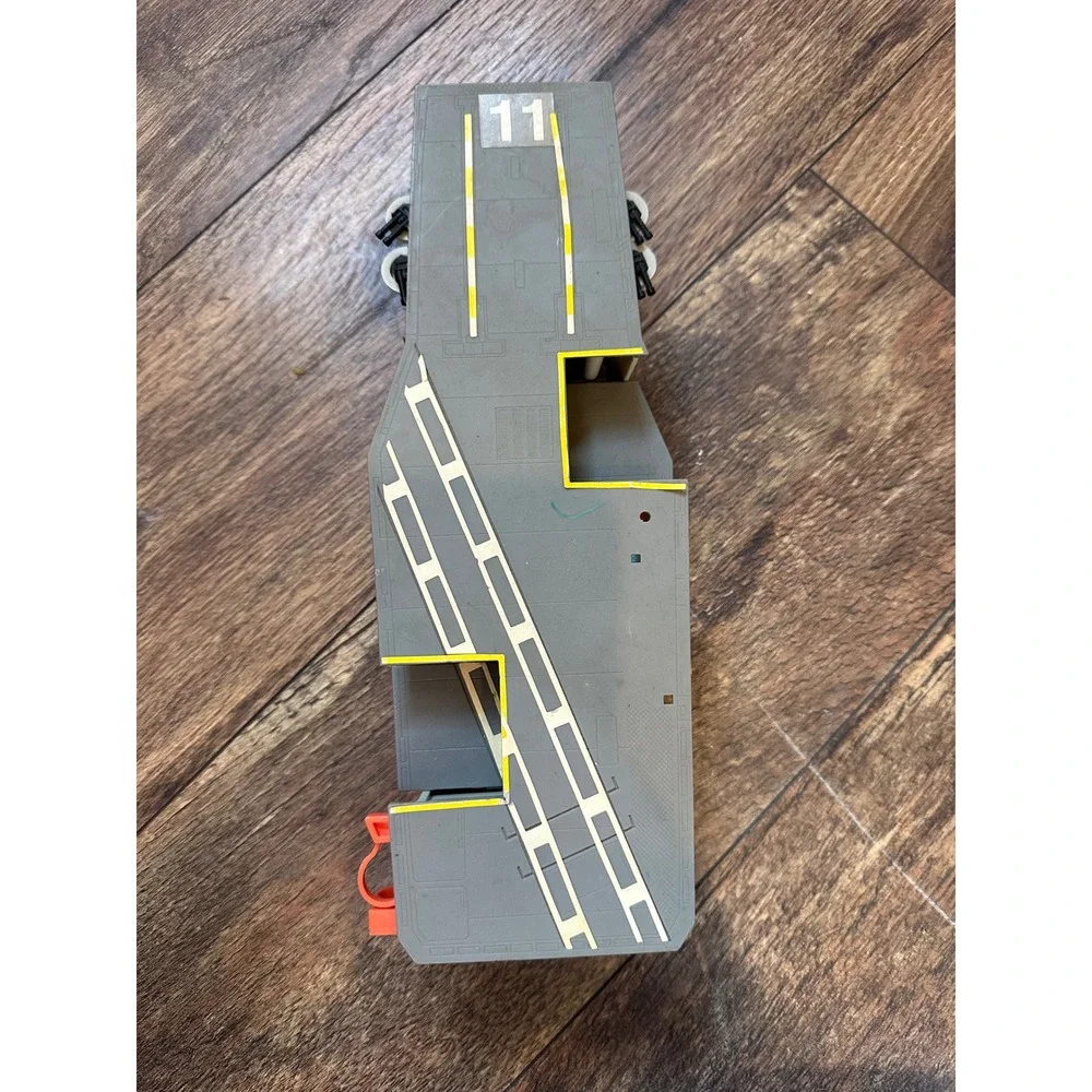 Vintage 1980's Galoob Micro Machines‎ Aircraft Carrier